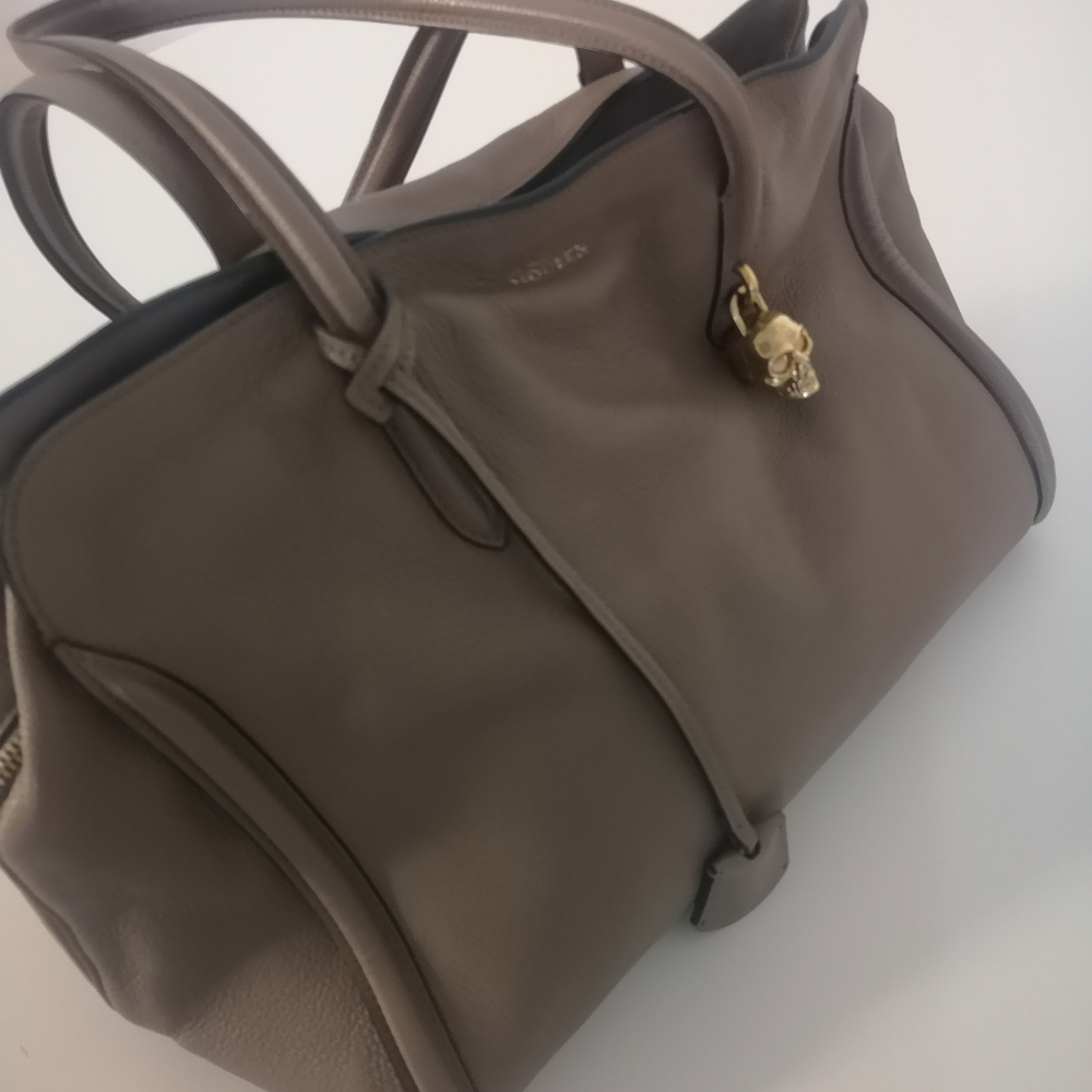 Alexander Mcqueen large padlock zip